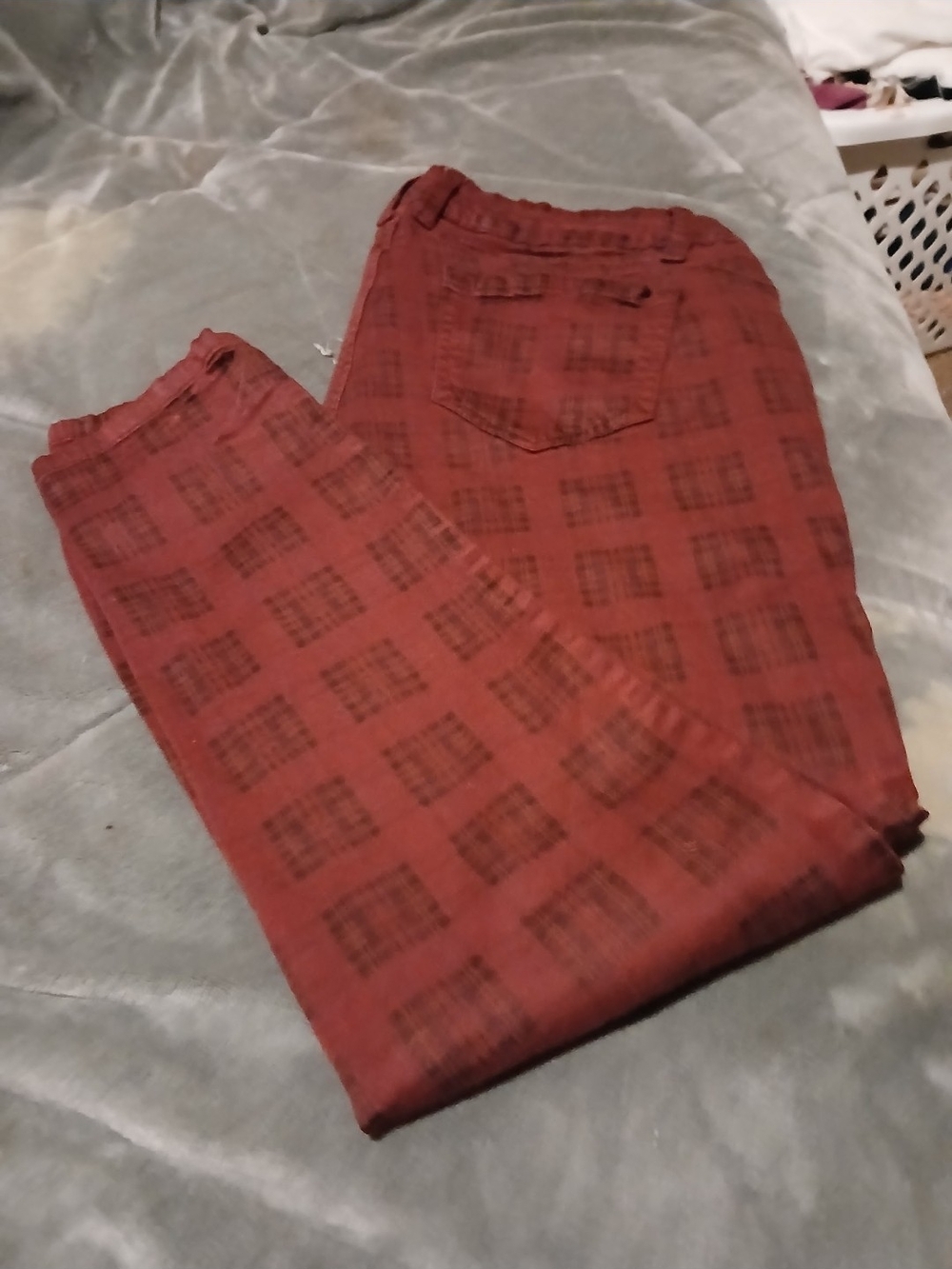 Blu Savvy Red Plaid Pattern Pants Size 14